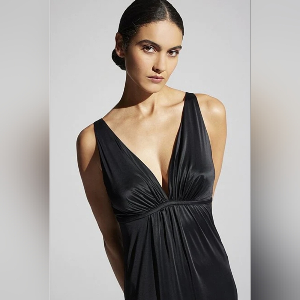 NATORI Aphrodite Nightgown with High-Low Hem
